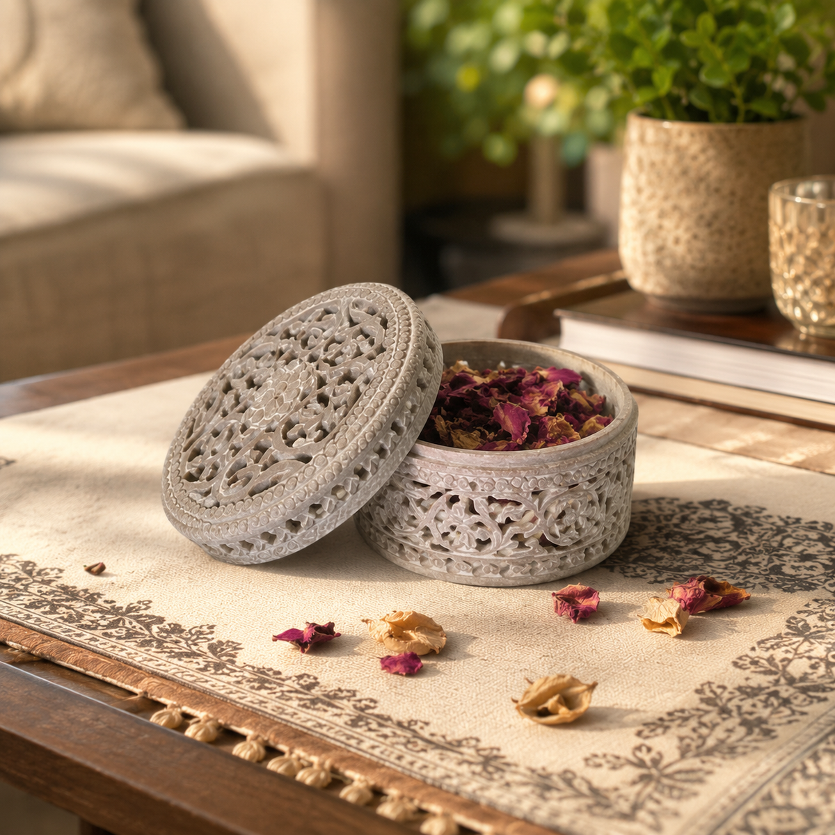Royal Floral Carving Marble Box – handmade product view 8