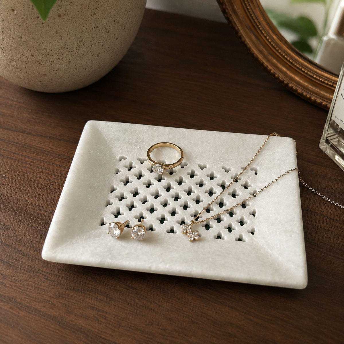 Small Jali-Carved Marble Decorative Tray – handmade product view 4